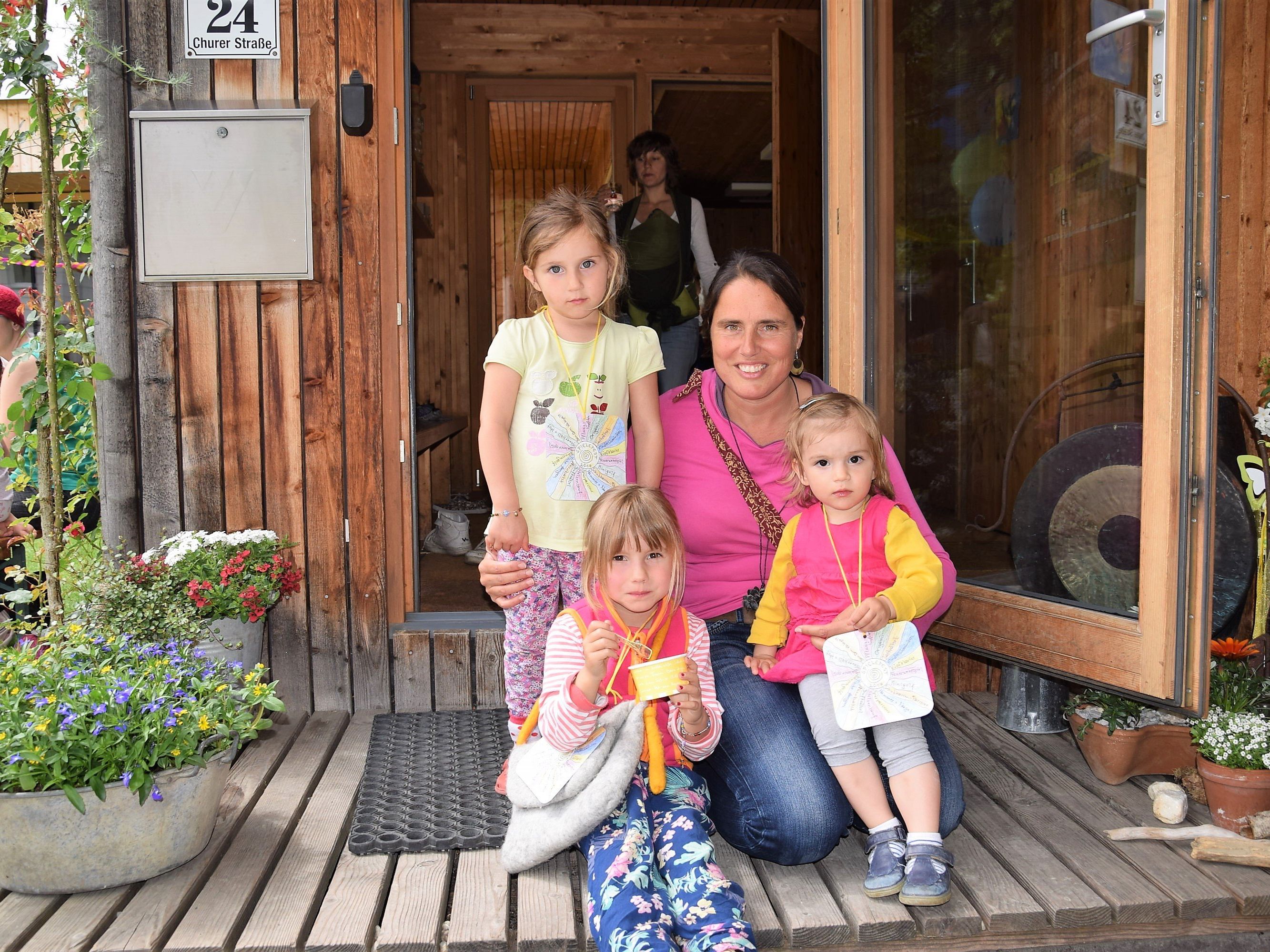 Auch Alma, Charlotte, Frieda und Annabel feierten mit beim "Fest der Sinne" Auch Alma, Charlotte, Frieda und Annabel feierten mit beim "Fest der Sinne"