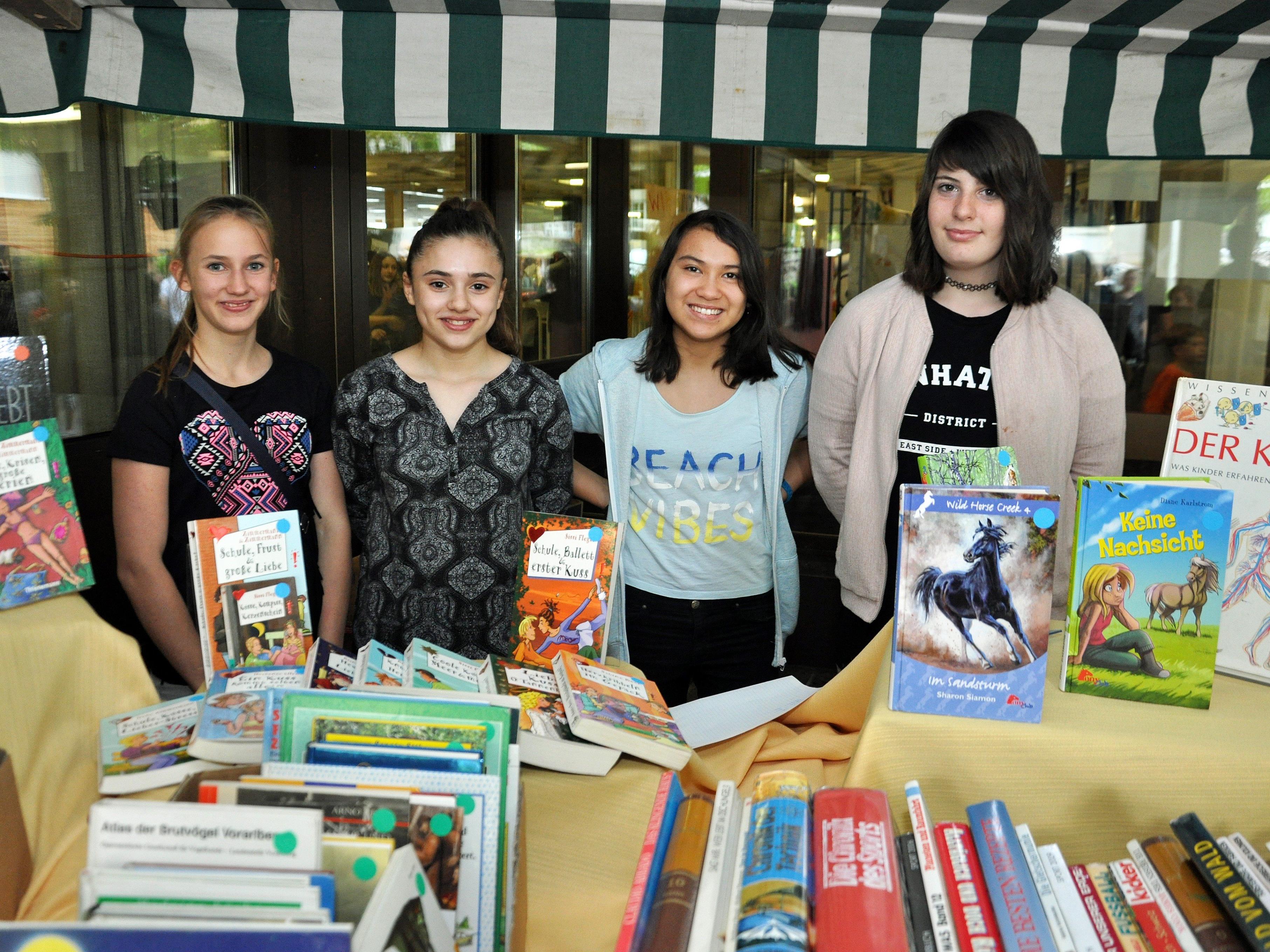 Auch ein Bücherflohmarkt stand beim Schulfest auf dem Programm.