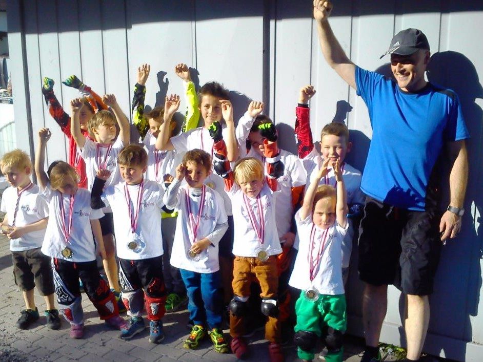 Große Freude bei den BMX-School-Absolventen Große Freude bei den BMX-School-Absolventen