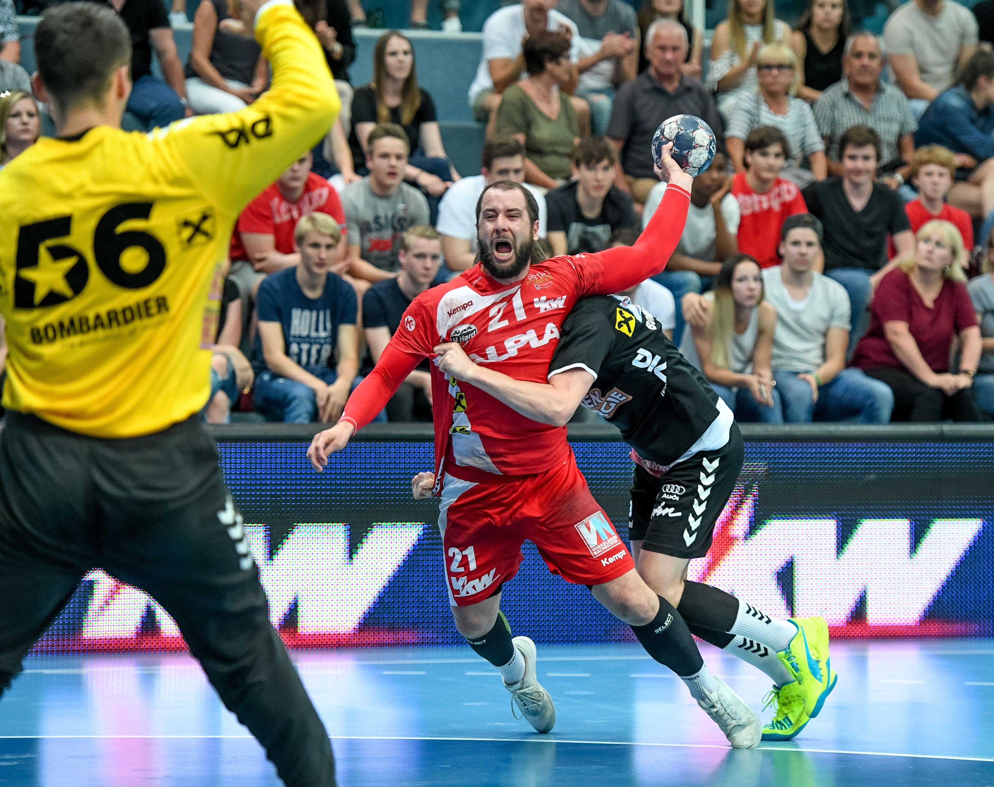 Der HC Hard und die Fivers lieferten sich eine umkämpfte Partie. Der HC Hard und die Fivers lieferten sich eine umkämpfte Partie.