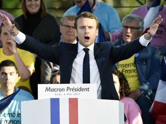 Der sozialliberale Kandidat Emmanuel Macron wird neuer französicher Präsident.