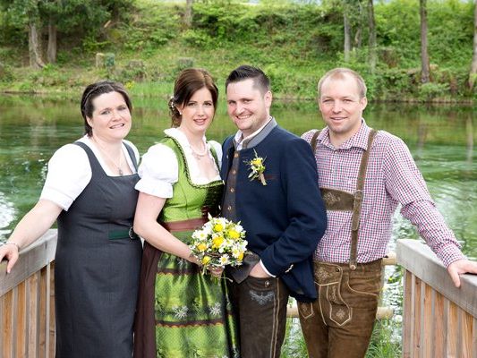 Hochzeit von Nadia und Engelbert. Hochzeit von Nadia und Engelbert.