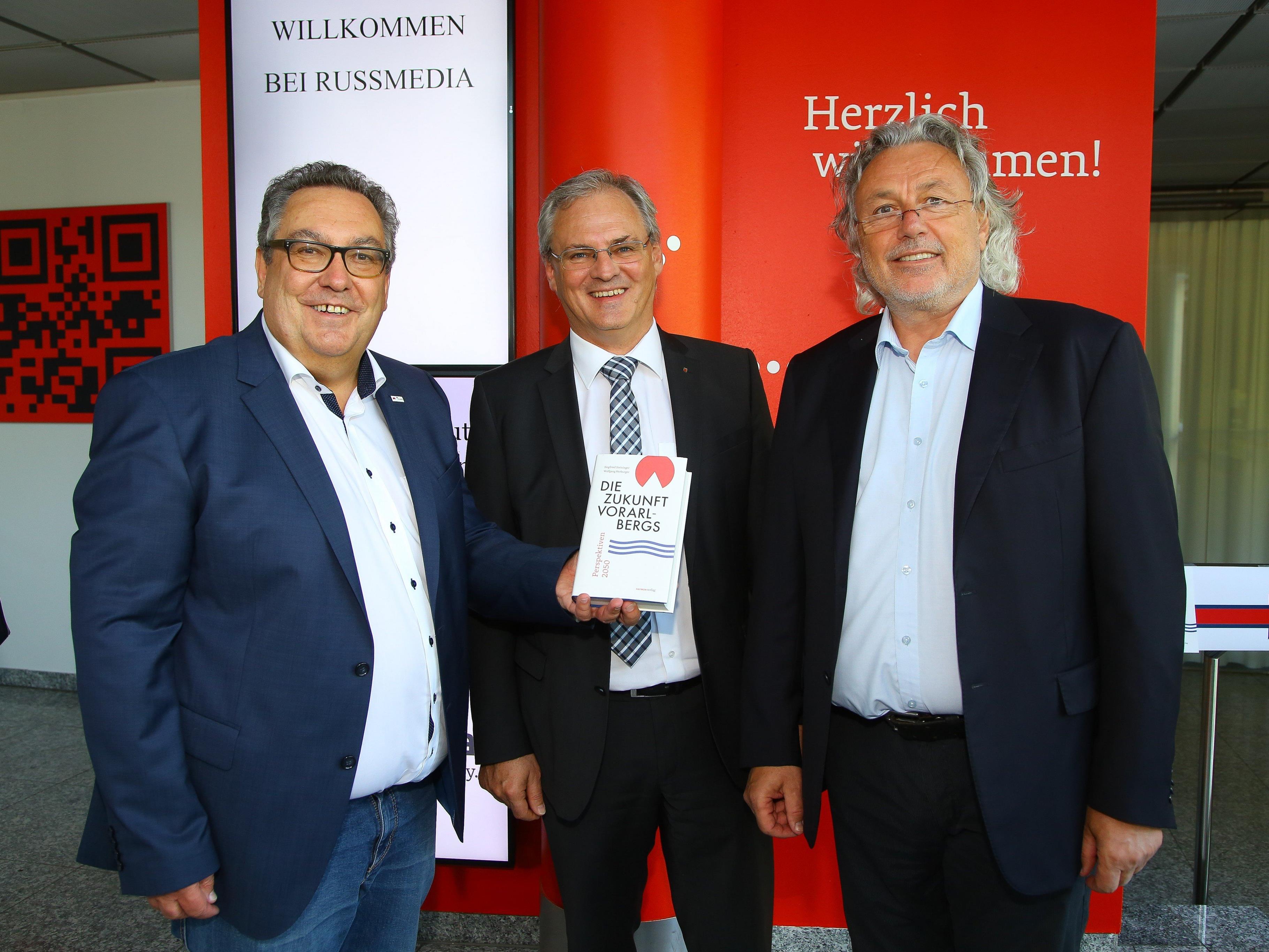 Die Buchpräsentation "Die Zukunft Vorarlbergs" fand bei Russmedia in Schwarzach statt.