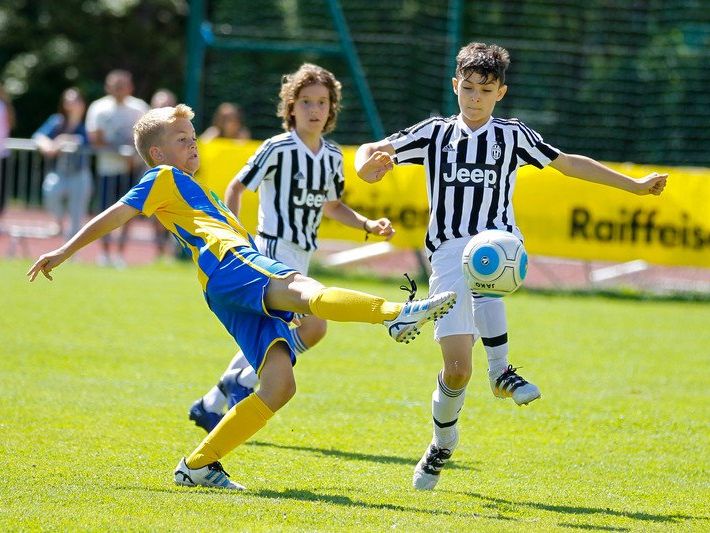 Bei der Champions Trophy spielen die Stars von morgen in Wien und der Südstadt auf. Bei der Champions Trophy spielen die Stars von morgen in Wien und der Südstadt auf.