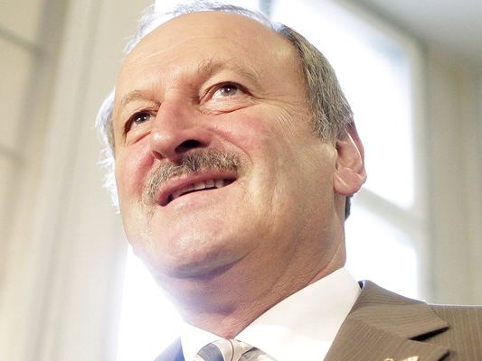 Ex-Vizekanzler Hubert Gorbach wurde in der Telekom-Affäre ein Diversionsangebot gemacht. Ex-Vizekanzler Hubert Gorbach wurde in der Telekom-Affäre ein Diversionsangebot gemacht.