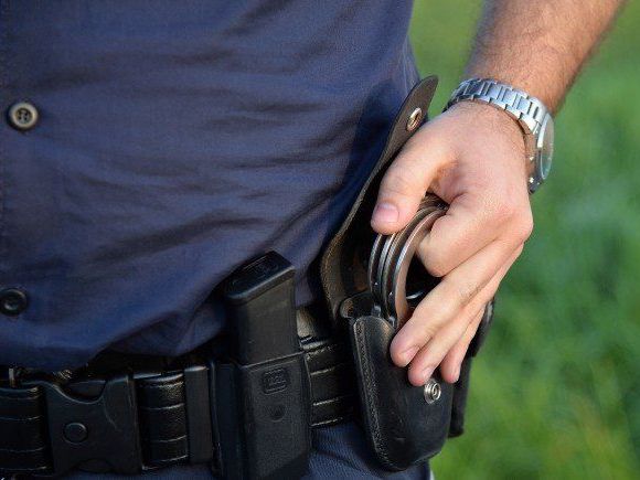 In Wien-Simmering wurden am Freitag drei Polizisten verletzt. In Wien-Simmering wurden am Freitag drei Polizisten verletzt.