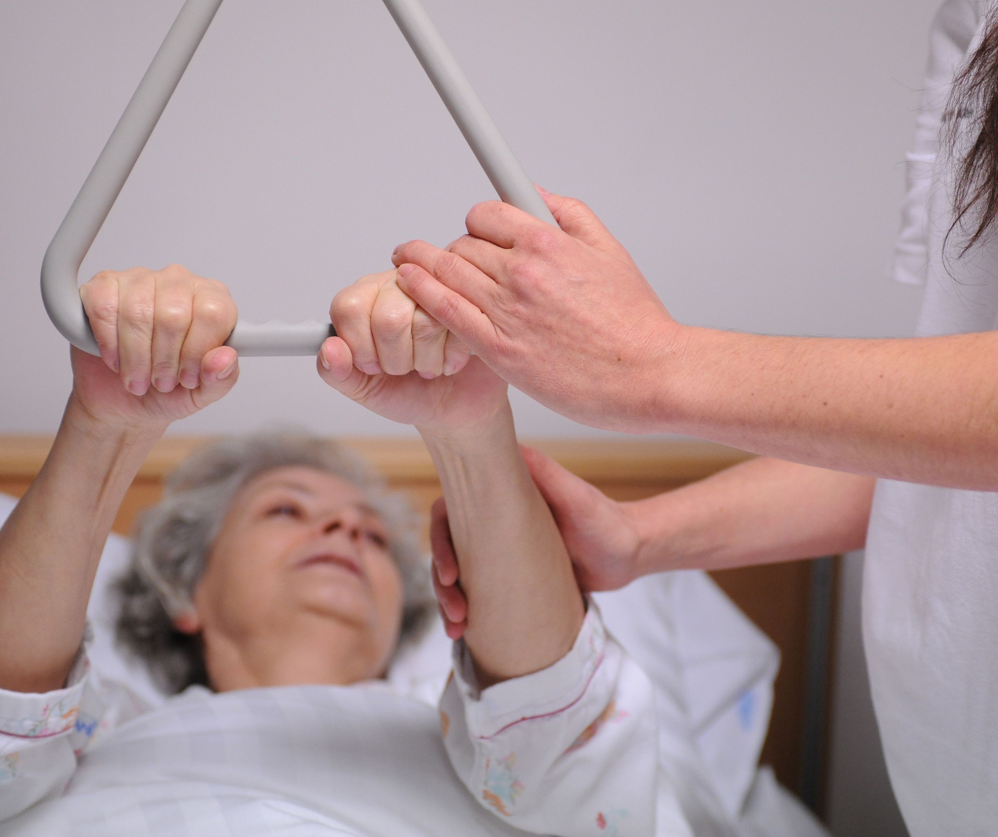 Soll der Pflegeregress abgeschafft werden? Soll der Pflegeregress abgeschafft werden?