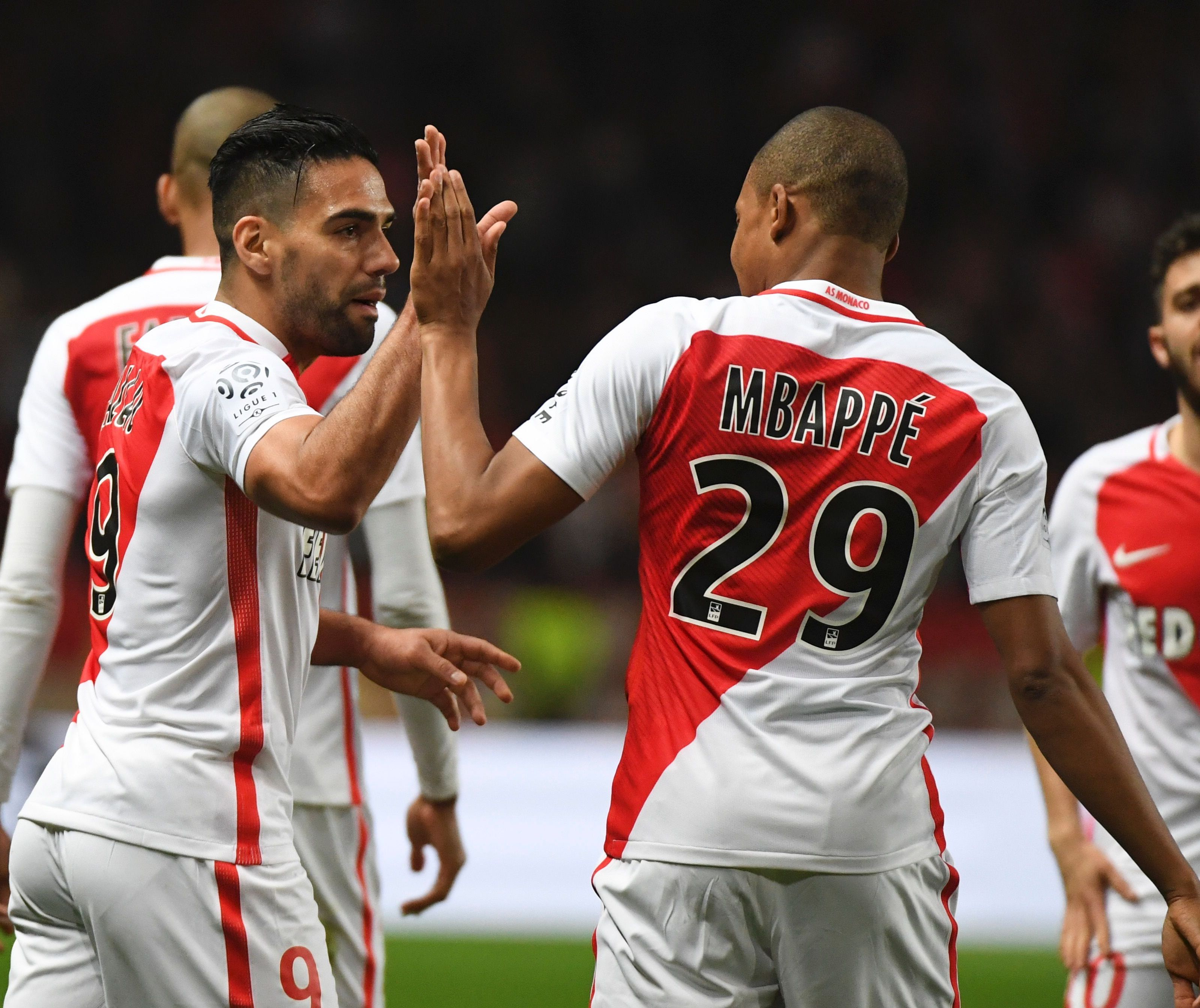 Superstars wie Radamel Falcao, Kylian Mbappe oder Joao Moutinho könnten im Allianz Stadion zu sehen sein. Superstars wie Radamel Falcao, Kylian Mbappe oder Joao Moutinho könnten im Allianz Stadion zu sehen sein.