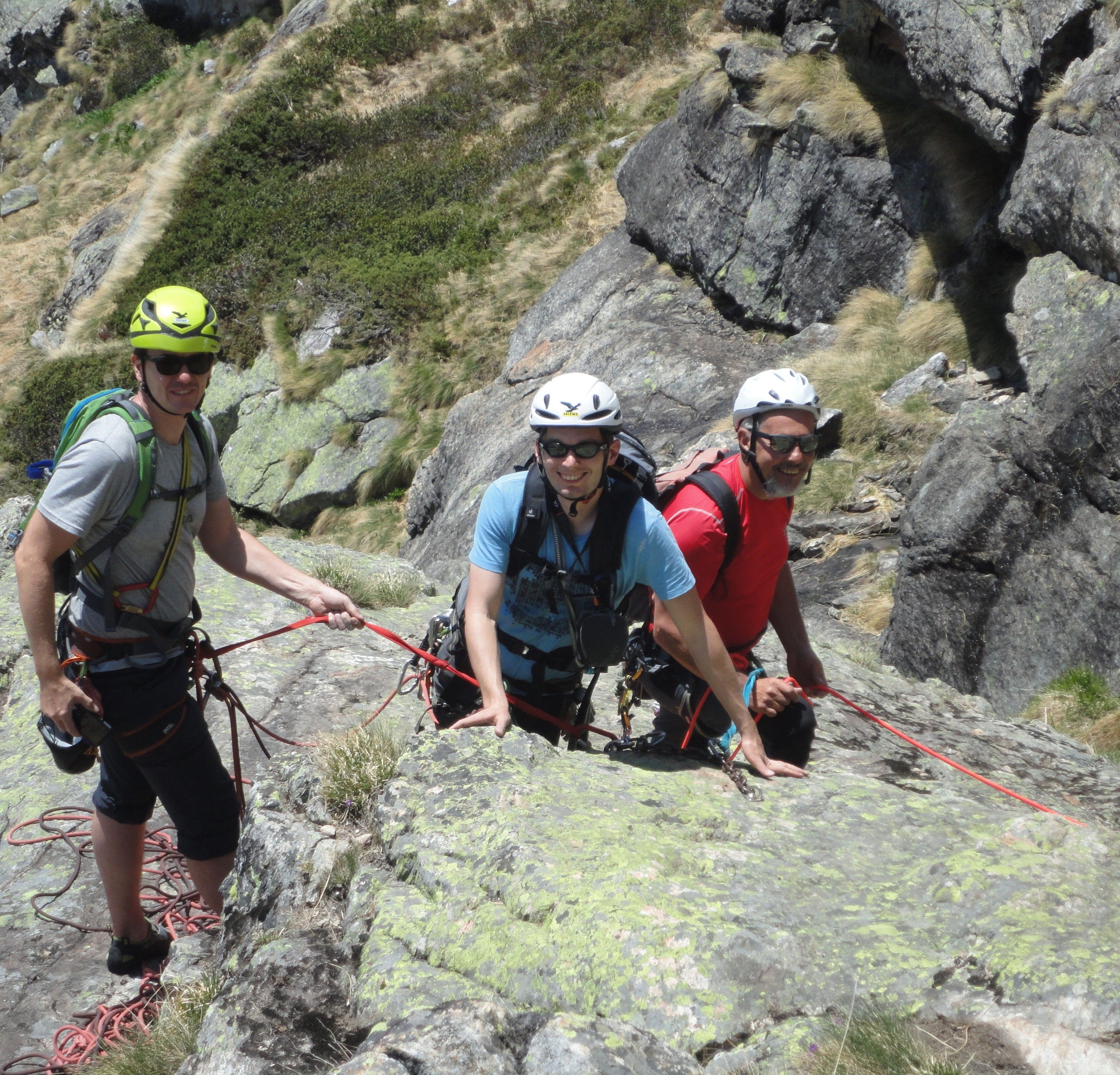 Kletterkurs im Aostatal mit dem Alpenverein Bludenz (Kursleiter: Toni, Andi, Hannes, Werner) Kletterkurs im Aostatal mit dem Alpenverein Bludenz (Kursleiter: Toni, Andi, Hannes, Werner)