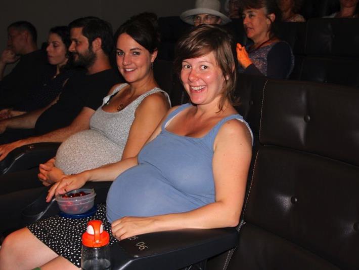 Kino einmal anders: 99 Prozent der Besucher waren Frauen, viele davon mit Babybäuchen.