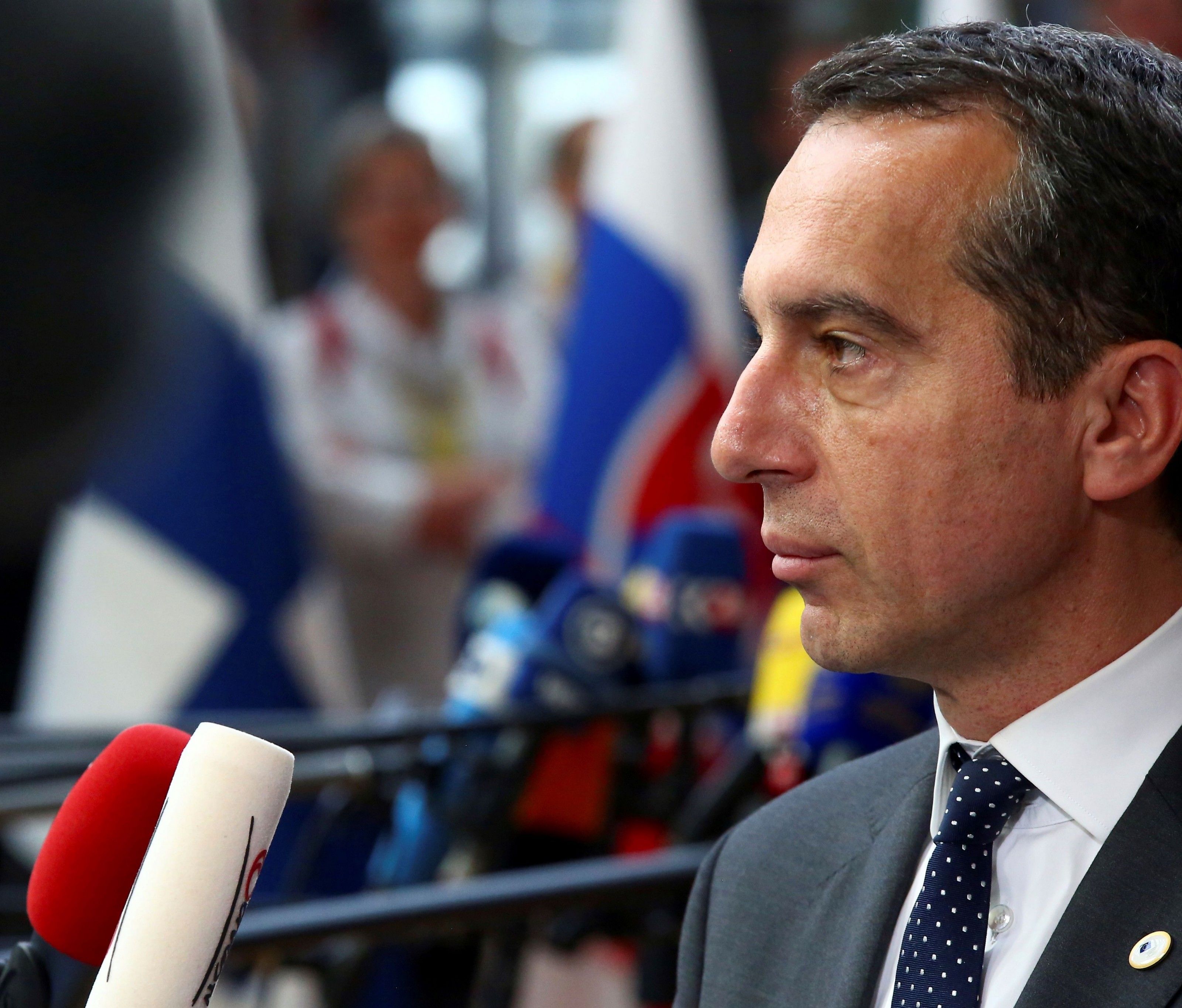 Bundeskanzler Christian Kern im Interview bei den Puls4-Sommergesprächen Bundeskanzler Christian Kern im Interview bei den Puls4-Sommergesprächen