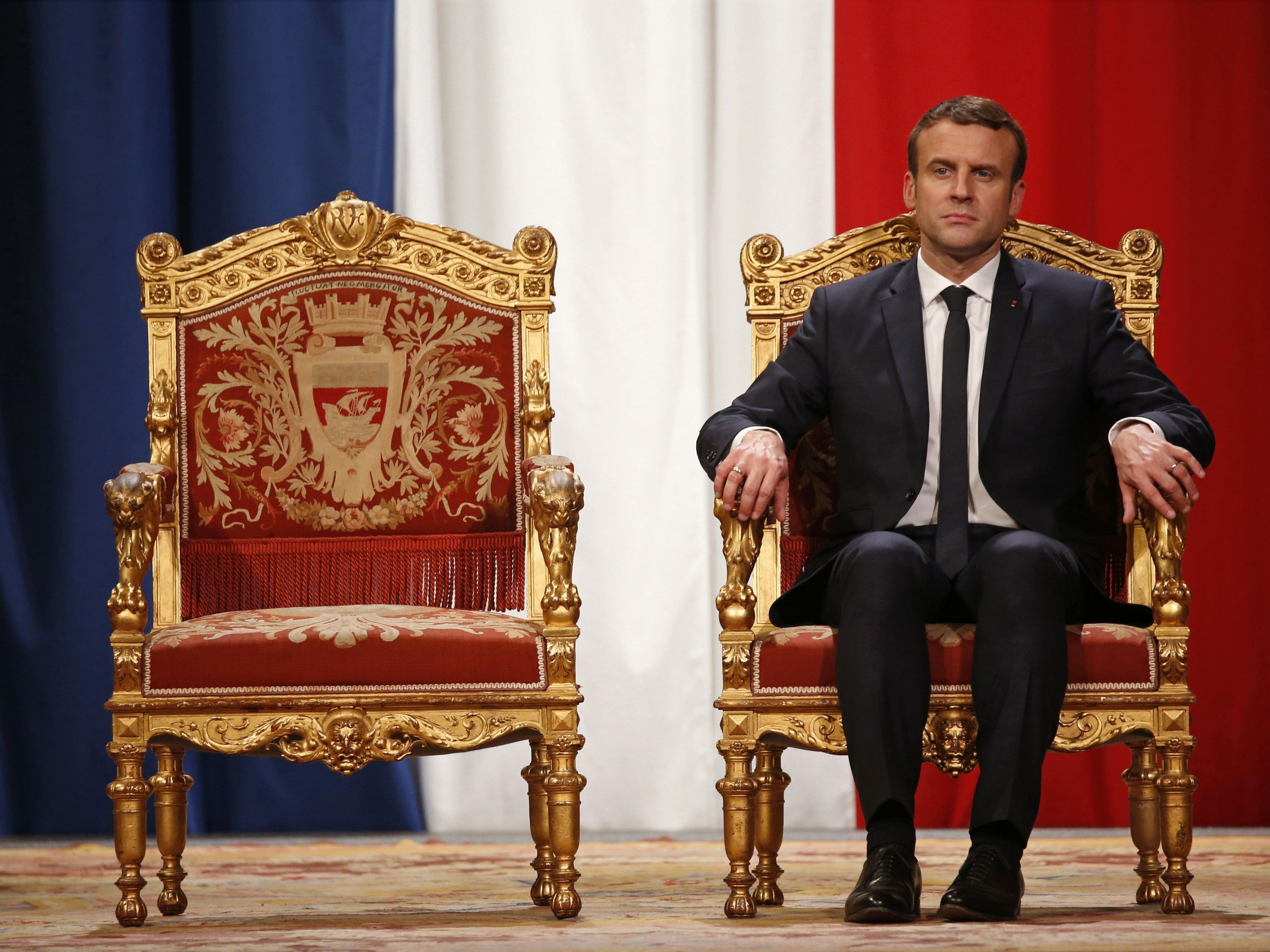 Kritiker befürchten nach der französischen Parlamentswal zu viel Macht für Emmanuel Macron.