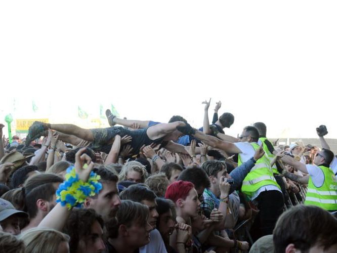 Bese Stimmung auch am 2. Nova Rock-Tag. Bese Stimmung auch am 2. Nova Rock-Tag.