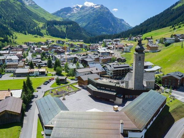 Rund die Hälfte der Vorarlberger Tourismusbetriebe mussten Investitionen zurückstellen. Rund die Hälfte der Vorarlberger Tourismusbetriebe mussten Investitionen zurückstellen.