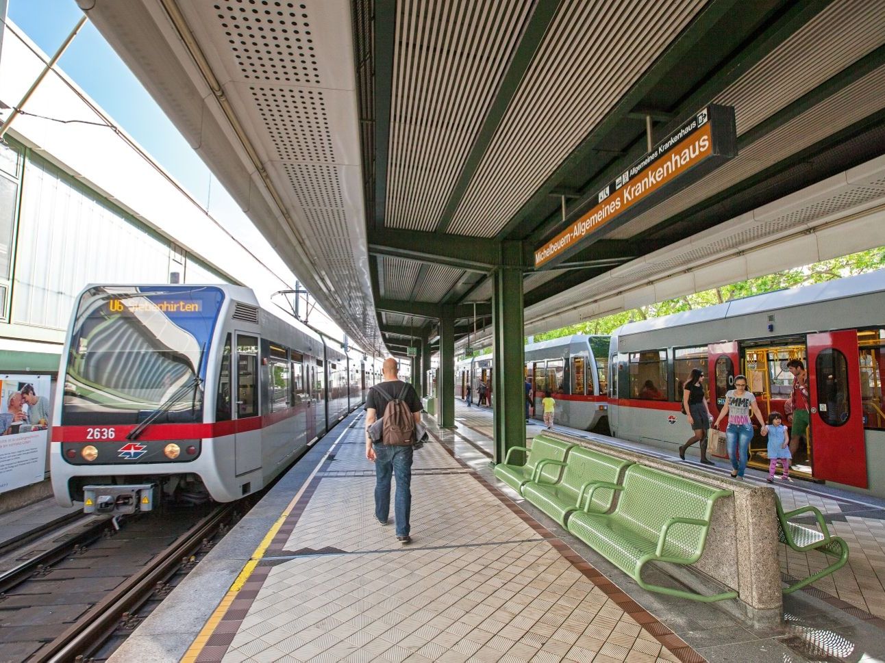 In der U6-Station Michelbeuern-AKH soll ein verdächtiger Gegenstand gefunden worden sein.