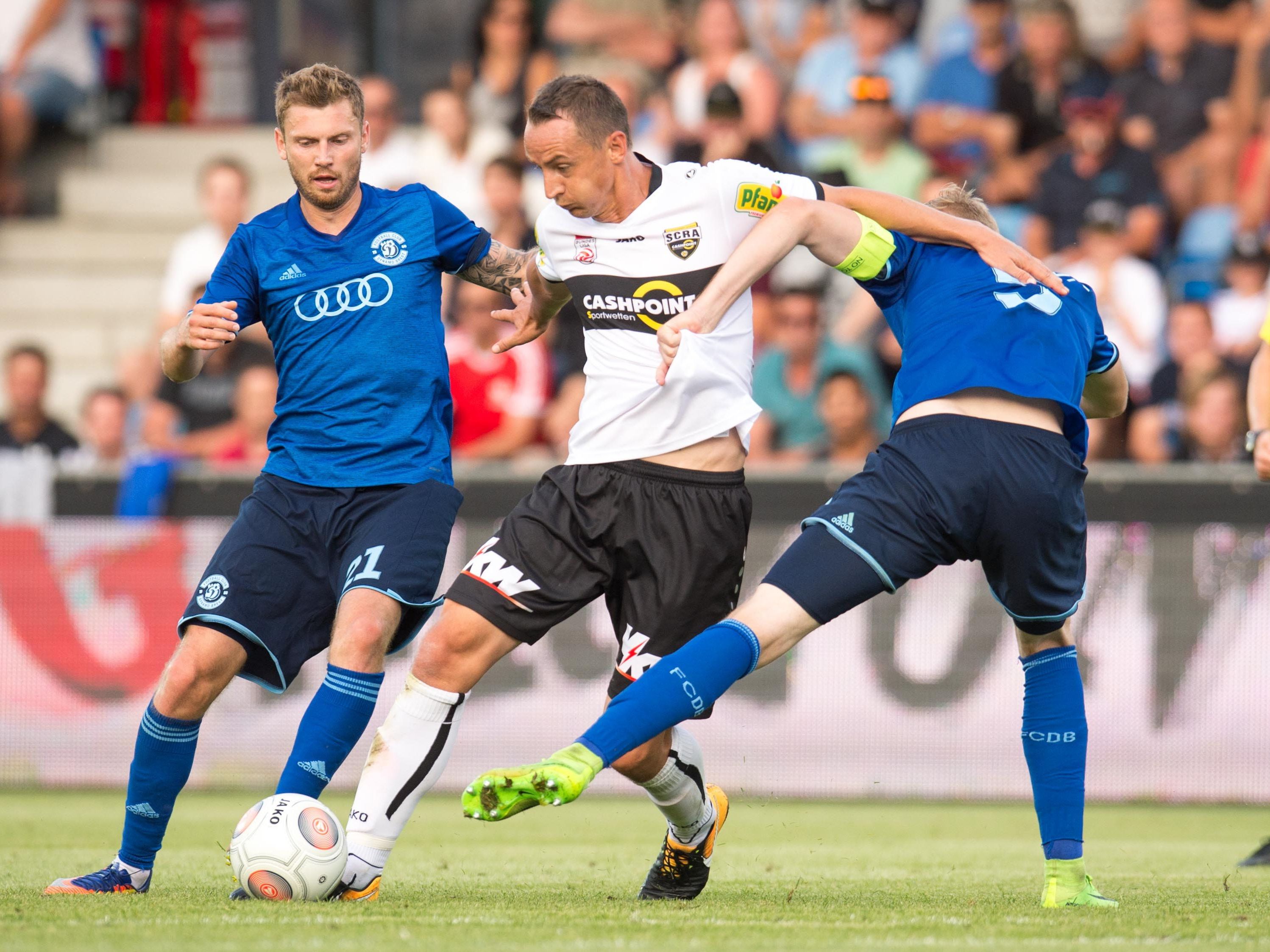 Hannes Aigner und Co. mussten sich mit einem 1:1 begnügen. Hannes Aigner und Co. mussten sich mit einem 1:1 begnügen.