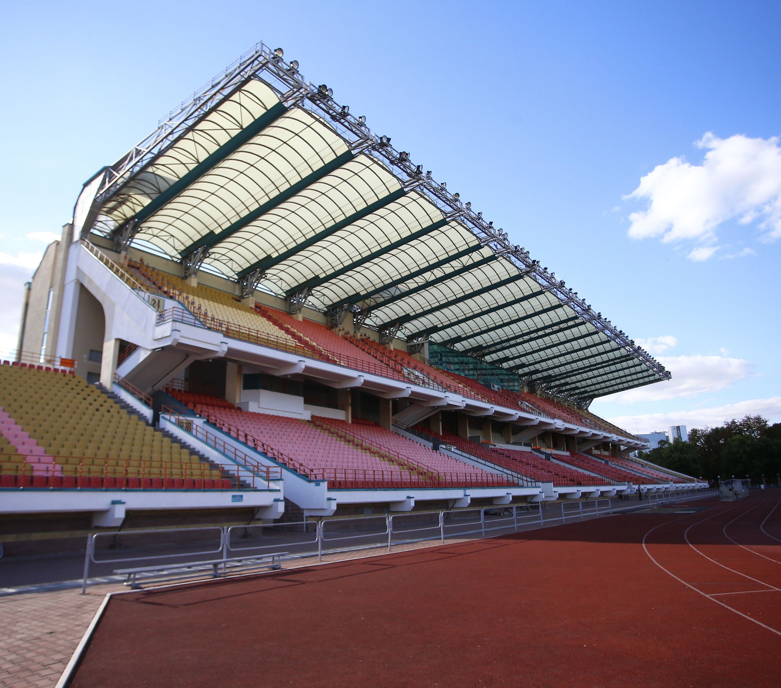 Das DASK Brestski, Heimstätte des FC Dynamo Brest. Das DASK Brestski, Heimstätte des FC Dynamo Brest.