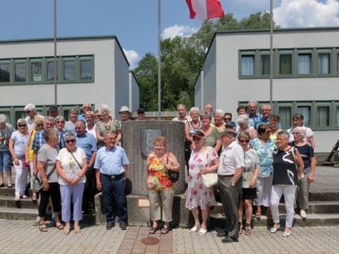 Gruppenfoto vor der Walgaukaserne Gruppenfoto vor der Walgaukaserne