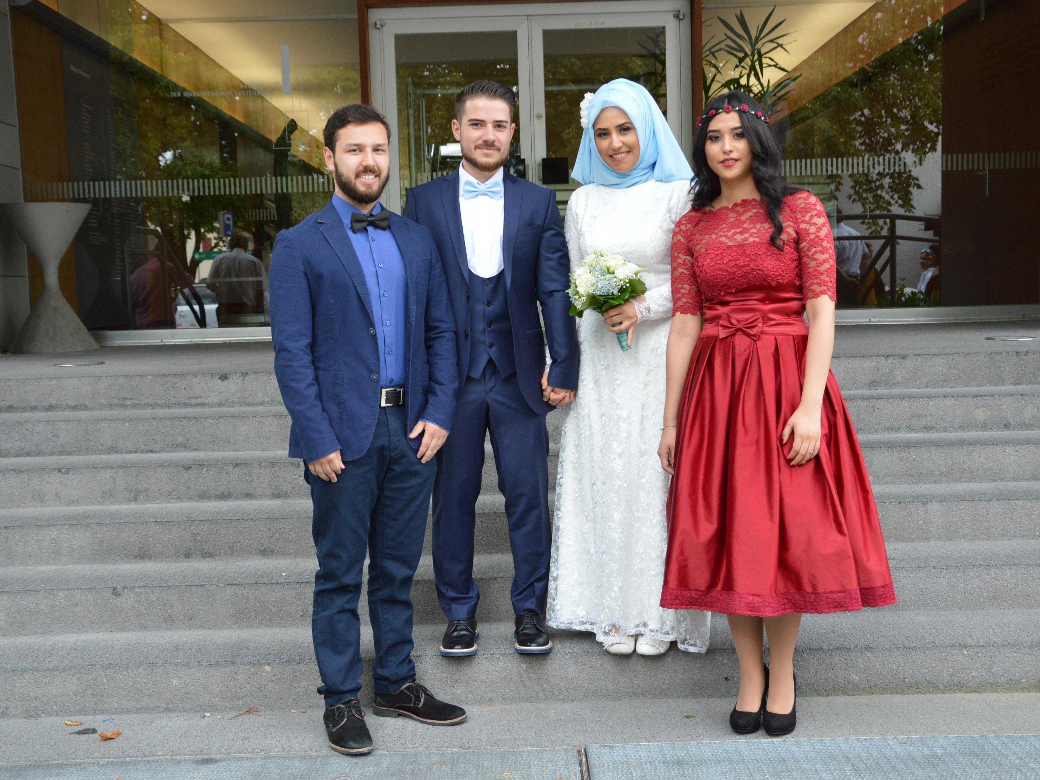 Hatice Öcal und Hüsyin Kanyilmaz haben geheiratet.