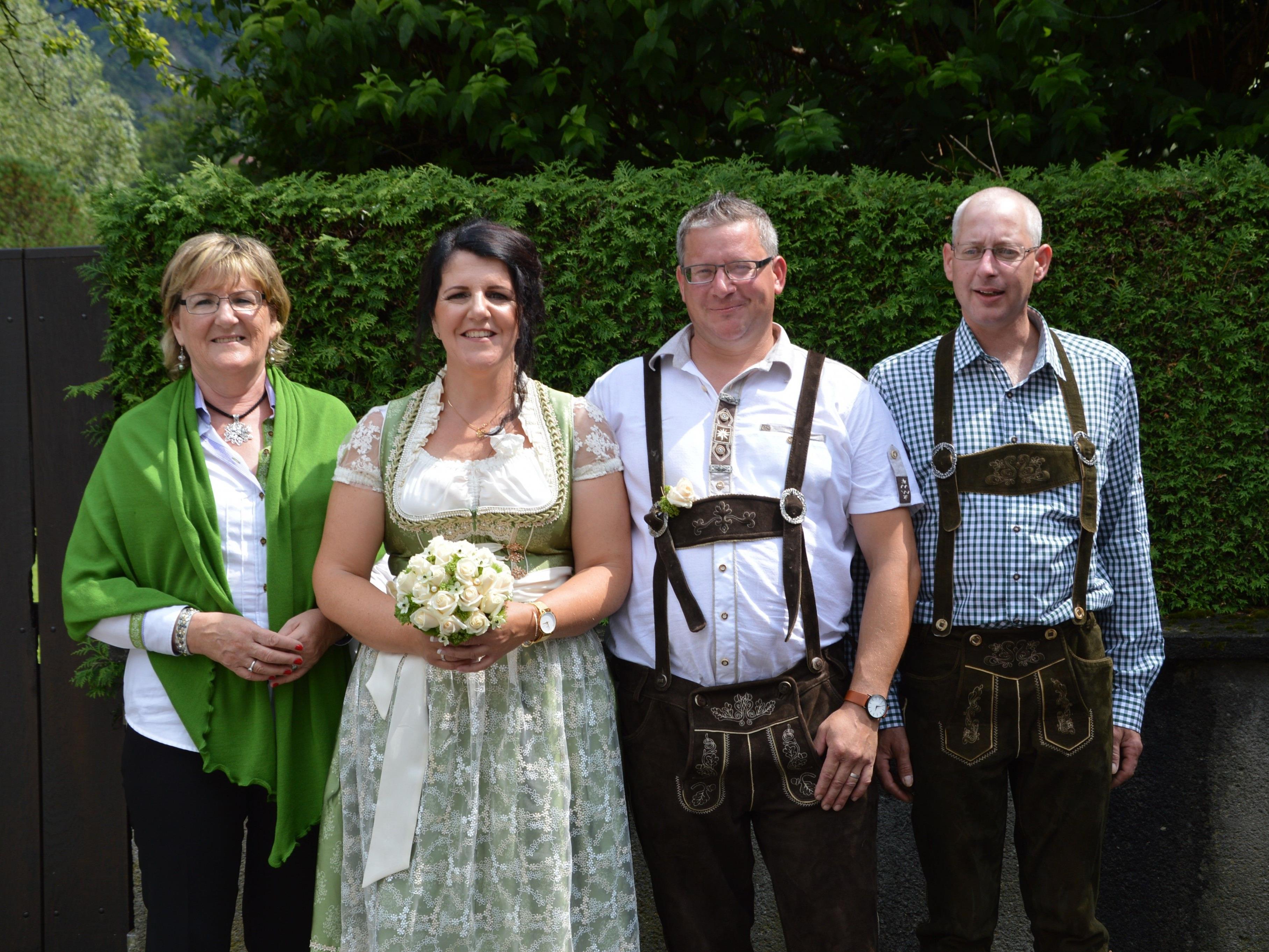 Martina Bartenbach und Jürgen Winsauer haben geheiratet.