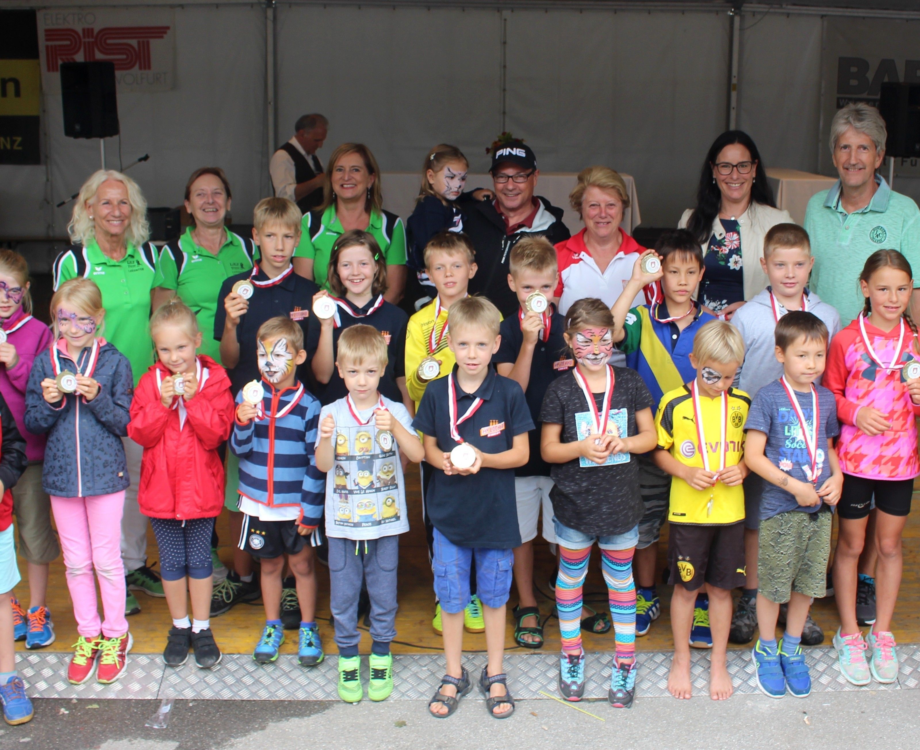 Viel Spaß hatten die sportbegeisterten Kinder bei der „Lochauer Kinderolympiade“, und alle Teilnehmer erhielten für ihre Leistung eine tolle Medaille.