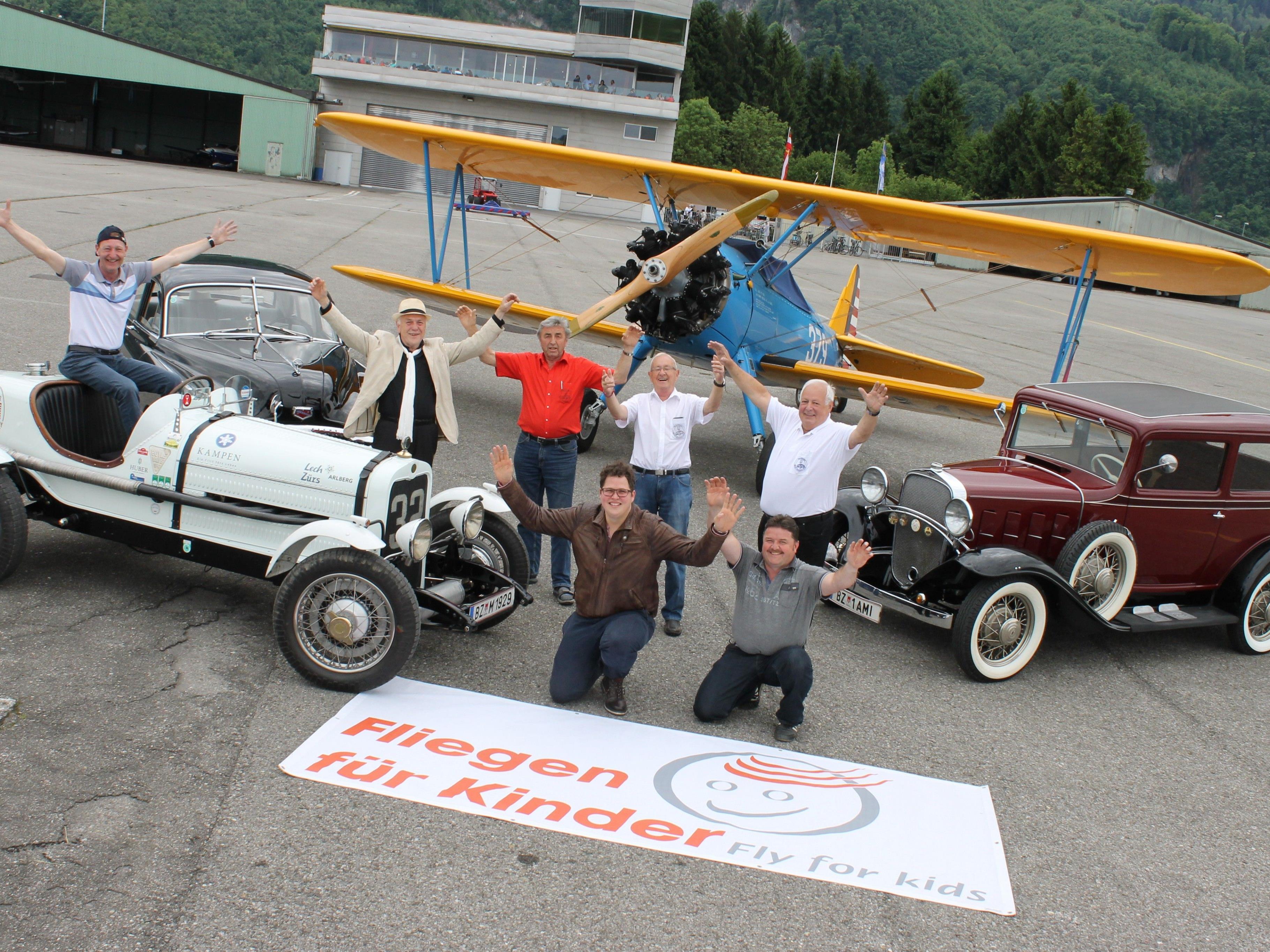 Der Vorarlberger Motor Veteranen Club engagiert sich für den 17. Kinderflugtag und ermöglicht 100 Kindern einen Rundflug