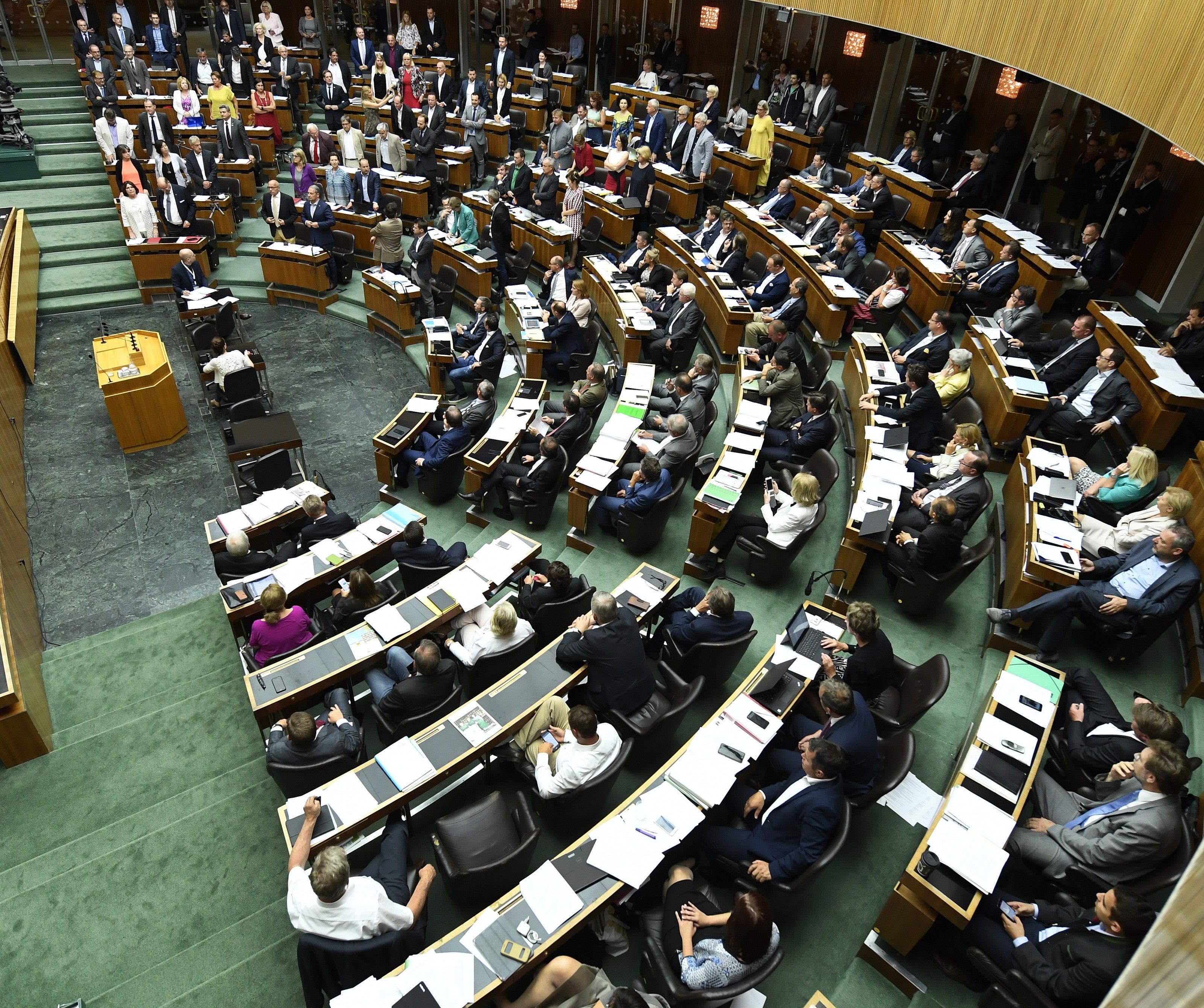 Am 15. Oktober wird gewählt, am 12. und 13. wären Nationalratssitzungen geplant. Am 15. Oktober wird gewählt, am 12. und 13. wären Nationalratssitzungen geplant.