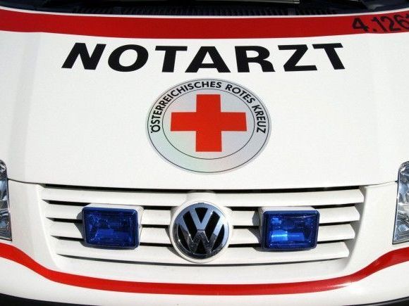 Lenker unbestimmten Grades verletzt. Lenker unbestimmten Grades verletzt.