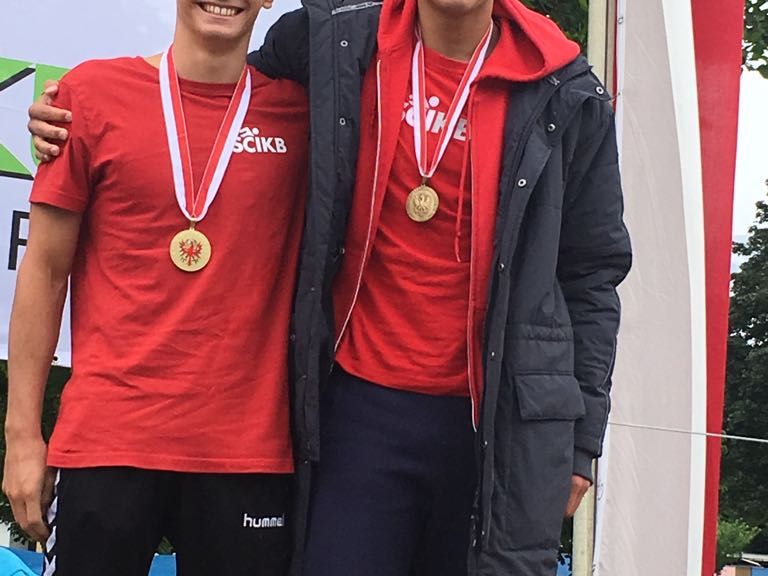 Peter mit seinem Vereinskollegen Peter mit seinem Vereinskollegen