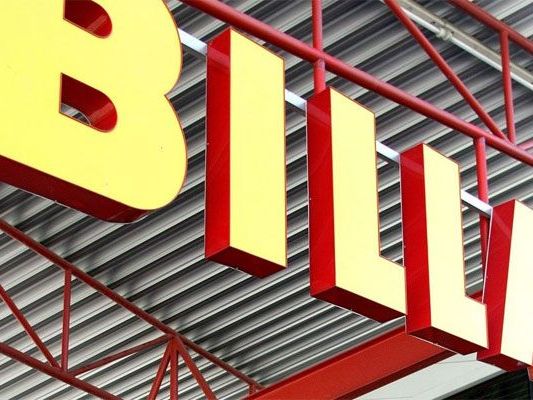 Billa warnt vor dem vermeintlichen Gutschein-Betrug. Billa warnt vor dem vermeintlichen Gutschein-Betrug.