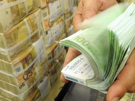 Bei Schuldenstand drittstärkster Rückgang in EU gegenüber viertem Quartal 2016. Bei Schuldenstand drittstärkster Rückgang in EU gegenüber viertem Quartal 2016.