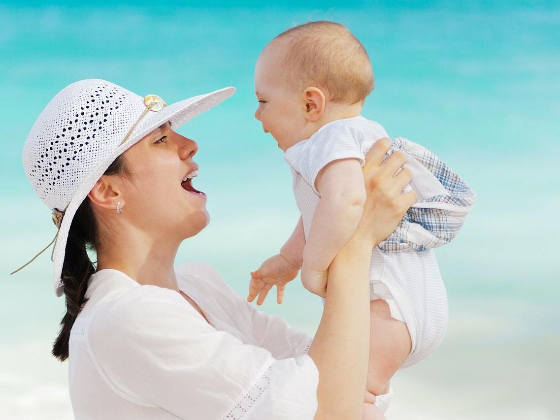 Tipps und Tricks für Fernreisen mit dem Baby. Tipps und Tricks für Fernreisen mit dem Baby.