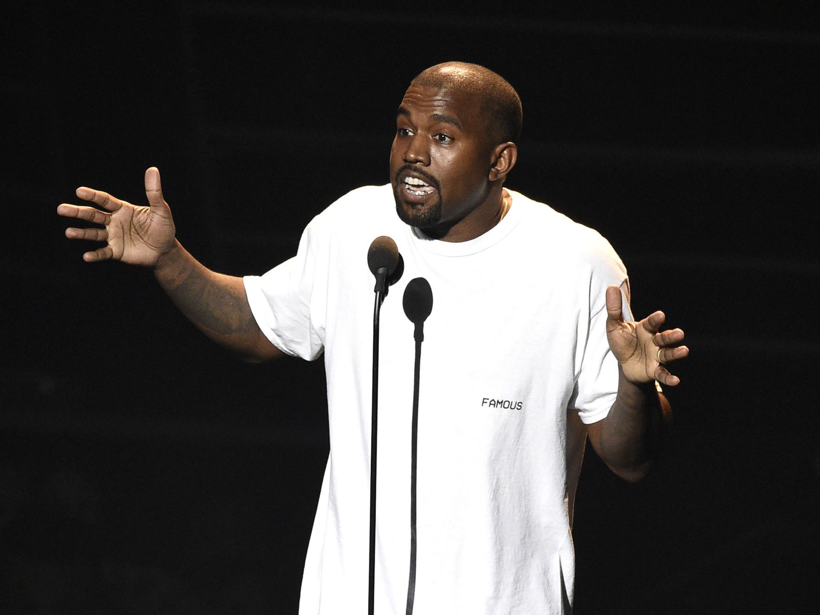 Fans sind von Kanye West enttäuscht. Fans sind von Kanye West enttäuscht.