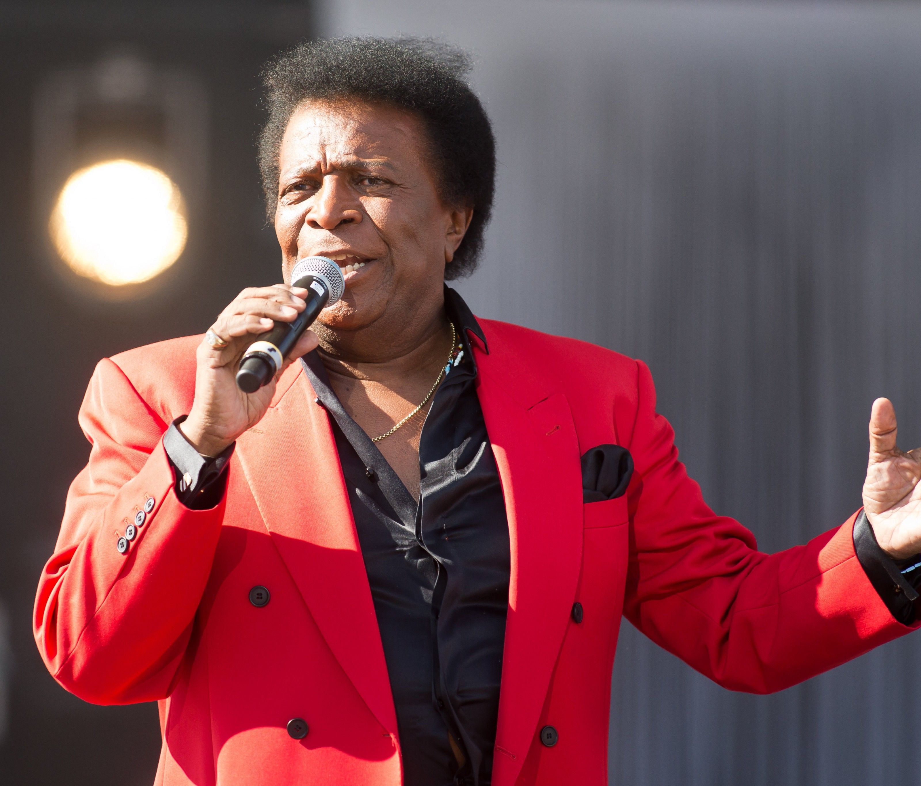 Roberto Blancos großter Hit "Ein bisschen Spaß muss sein" ist bis heute ein Ohrwurm. Roberto Blancos großter Hit "Ein bisschen Spaß muss sein" ist bis heute ein Ohrwurm.