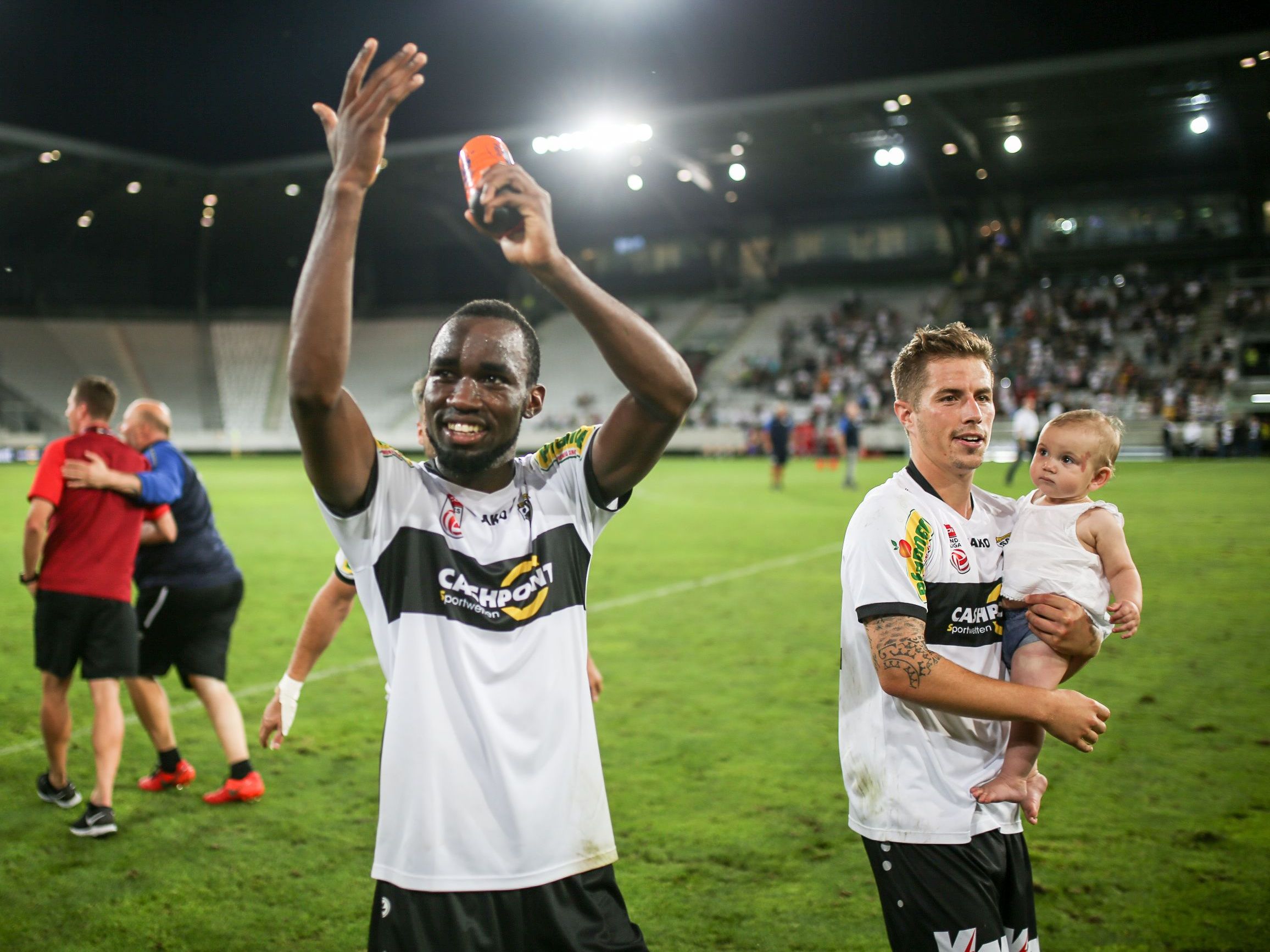 Ngamaleu könnte schon bald für Rapid auflaufen. Ngamaleu könnte schon bald für Rapid auflaufen.