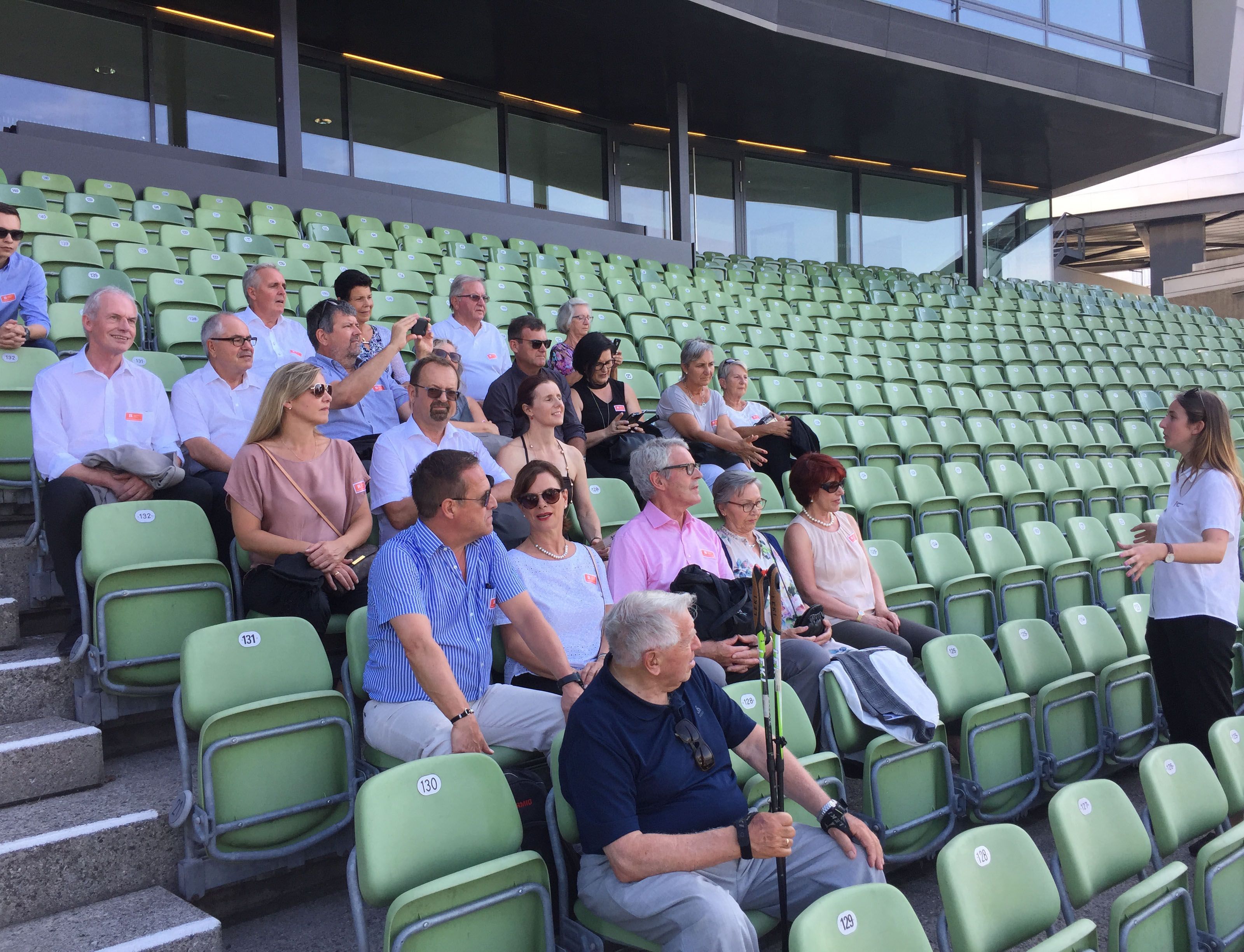 Eine Abordnung aus der Region amKumma bei der Seebühnenbesichtigung Eine Abordnung aus der Region amKumma bei der Seebühnenbesichtigung