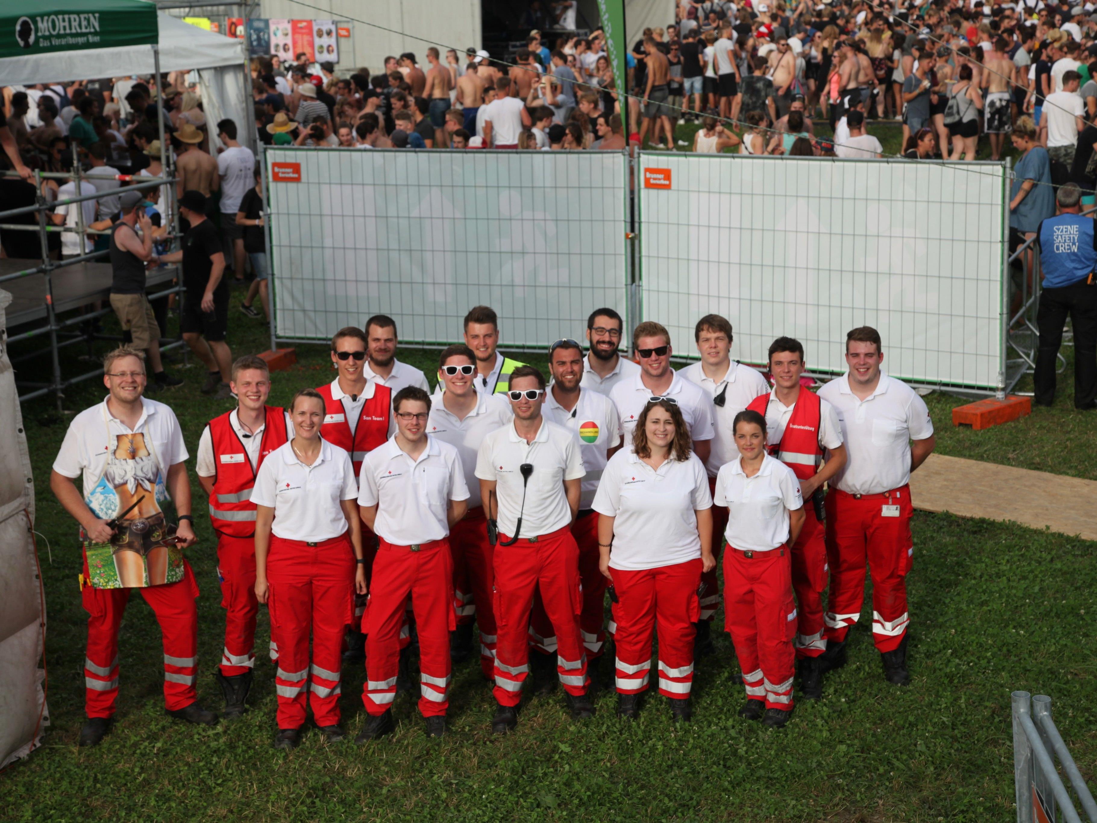 Eine Abordnung des Team der Rettungsabteilung Lustenau beim Szene Open Air