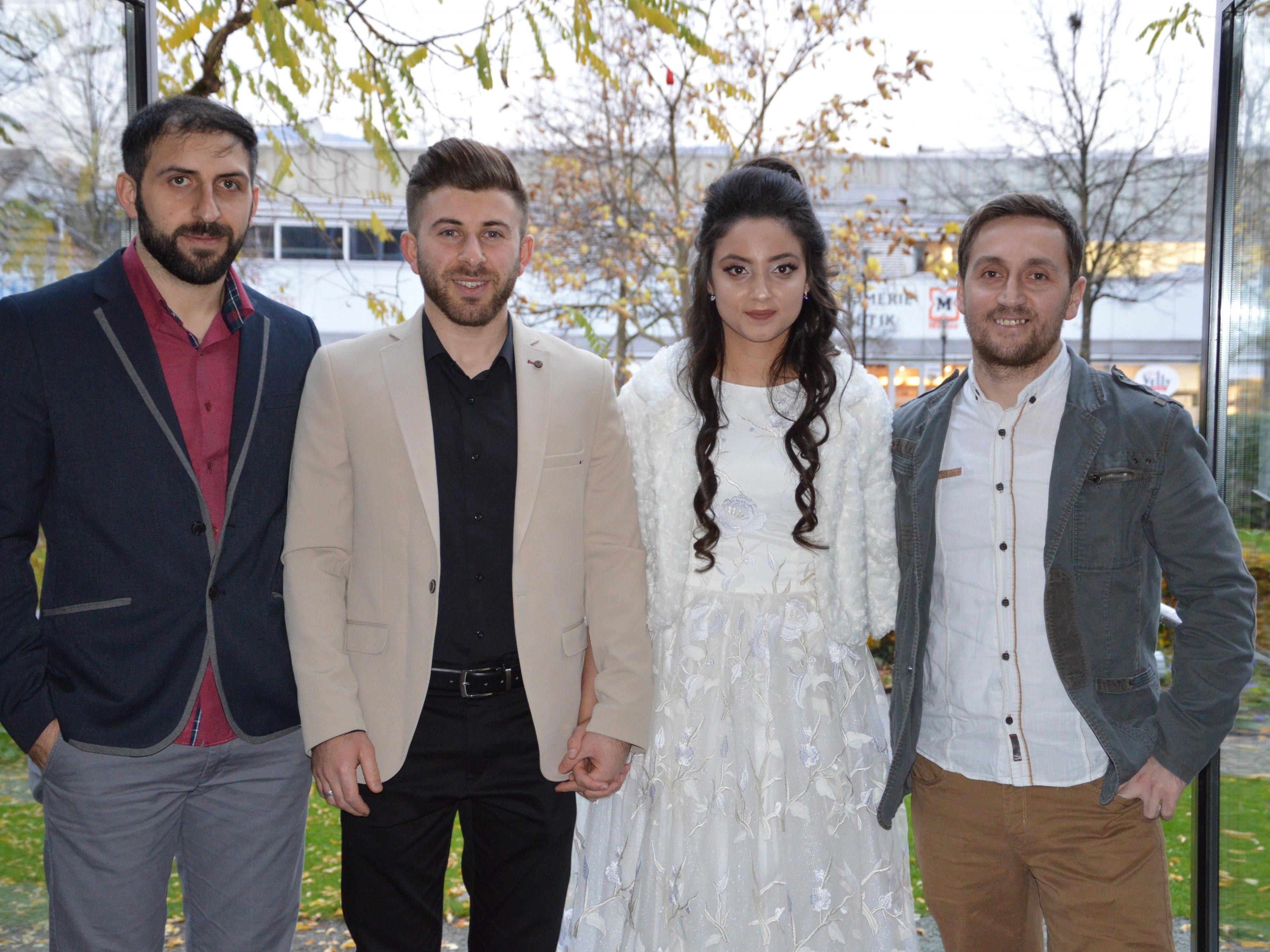 Esra Yildirim und Gökhan Koz feierten ihre standesamtliche Trauung.
