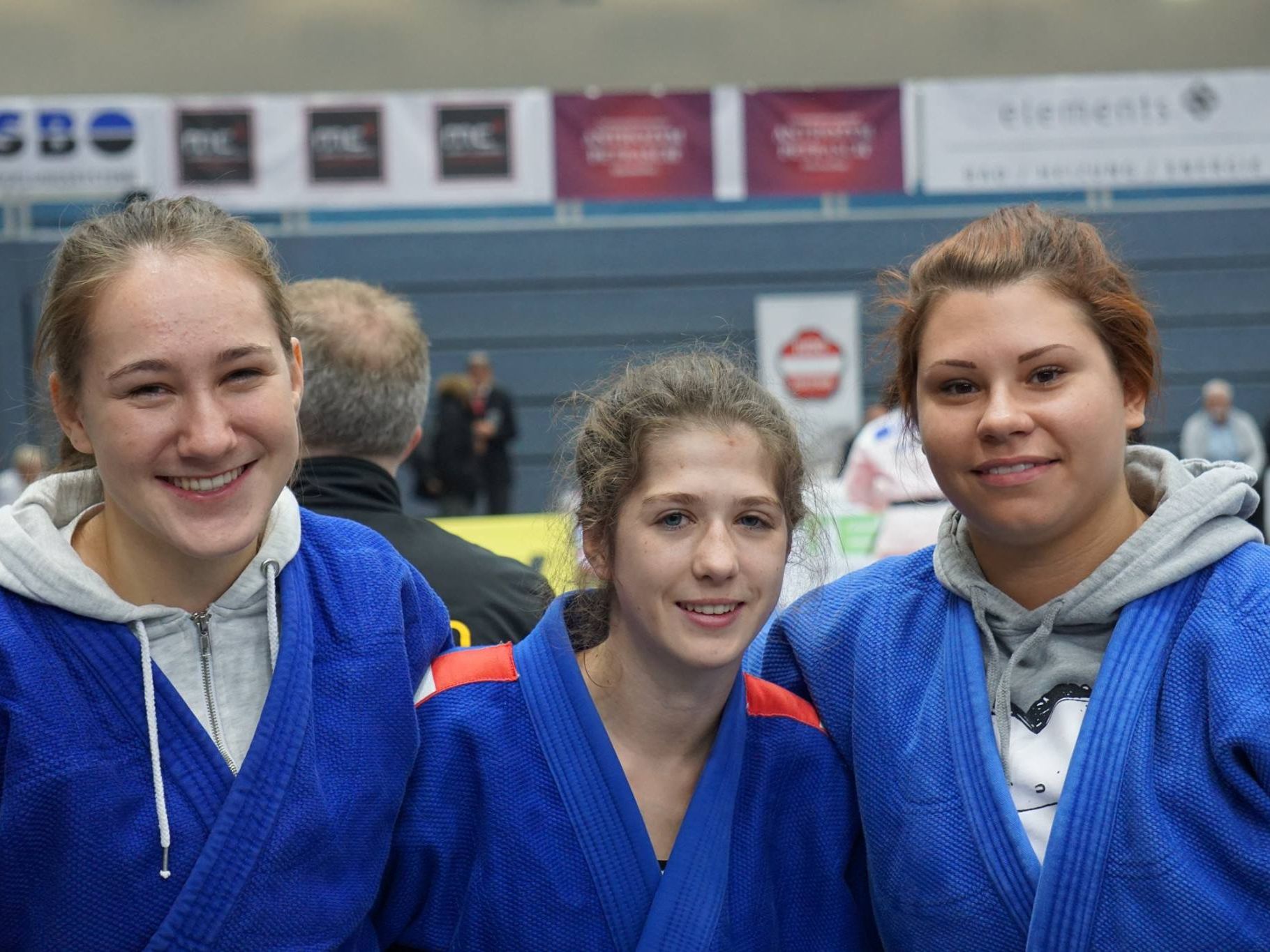 v.l.n.r.: Raphaela Wolf, Lisa Fuchs und Sarah Wörnschiml v.l.n.r.: Raphaela Wolf, Lisa Fuchs und Sarah Wörnschiml