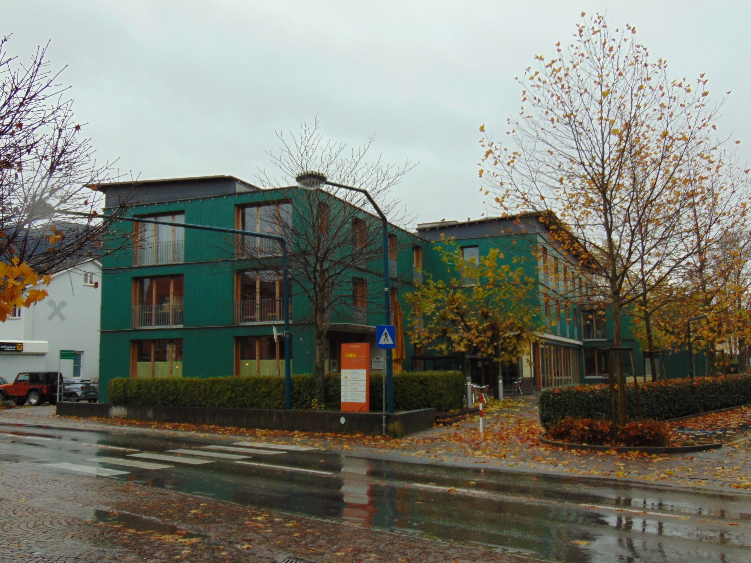 Die PV Anlage auf dem Sozialzentrum geht in Betrieb Die PV Anlage auf dem Sozialzentrum geht in Betrieb