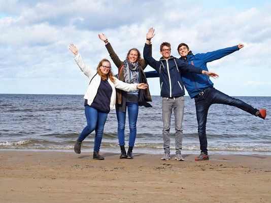 : Clarissa Schade berichtet über ihre Zeit in Lettland – zudem gibt es alle wichtigen Infos zum ESK-Freiwilligendienst. : Clarissa Schade berichtet über ihre Zeit in Lettland – zudem gibt es alle wichtigen Infos zum ESK-Freiwilligendienst.