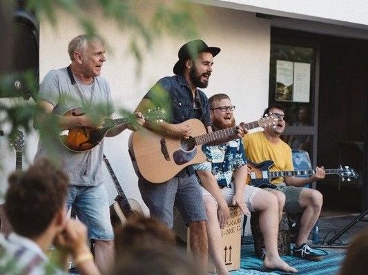 „Of Horses And Men“: Bernd Nagel, Simon Blum, Herbert Rogelj und Heribert Amann. „Of Horses And Men“: Bernd Nagel, Simon Blum, Herbert Rogelj und Heribert Amann.