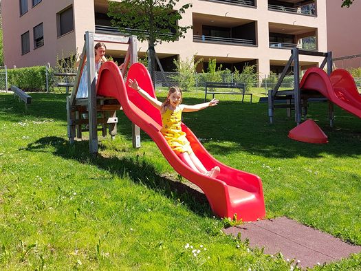 Der Spielplatz Obdorf lädt zum Herumtoben ein. Der Spielplatz Obdorf lädt zum Herumtoben ein.