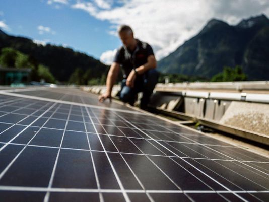 Energie aus Sonnenkraft Energie aus Sonnenkraft
