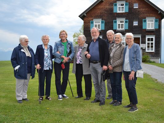 Unterwegs mit LE.NA – Dieses Mal führte der Ausflug die Senior*innen aus Egg nach Bildstein Unterwegs mit LE.NA – Dieses Mal führte der Ausflug die Senior*innen aus Egg nach Bildstein