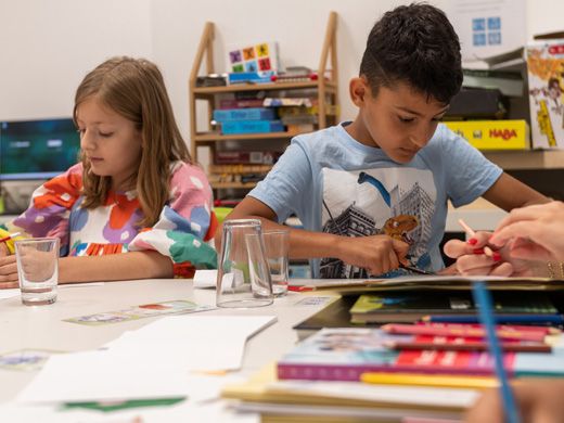 Kinder, die in den Ferien die SummerSchool des Lerncafés Feldkirch besuchen Kinder, die in den Ferien die SummerSchool des Lerncafés Feldkirch besuchen