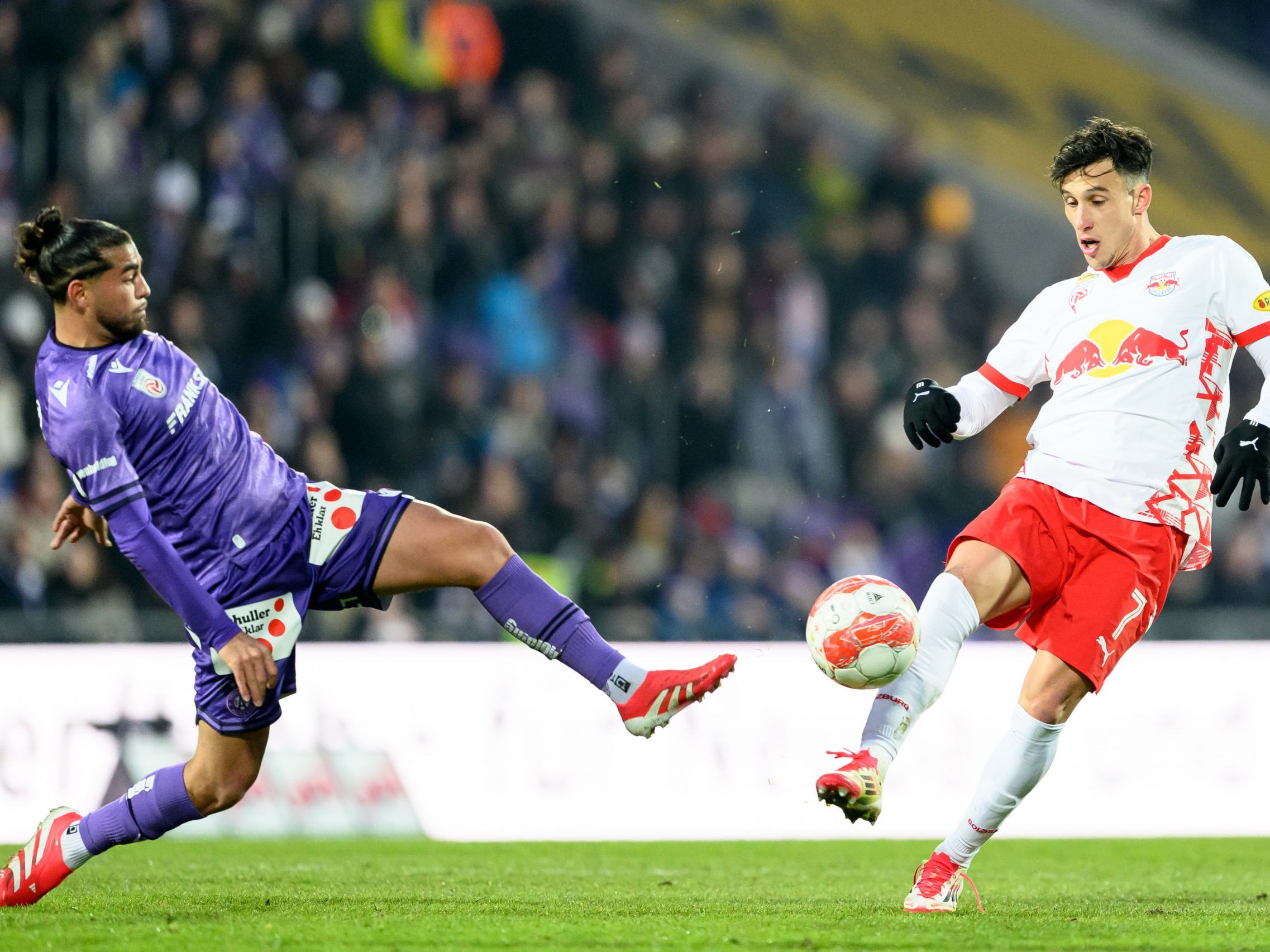 Die Austria hofft gegen Salzburg auf ein Ende der sieg- und torloser Serie. Die Austria hofft gegen Salzburg auf ein Ende der sieg- und torloser Serie.