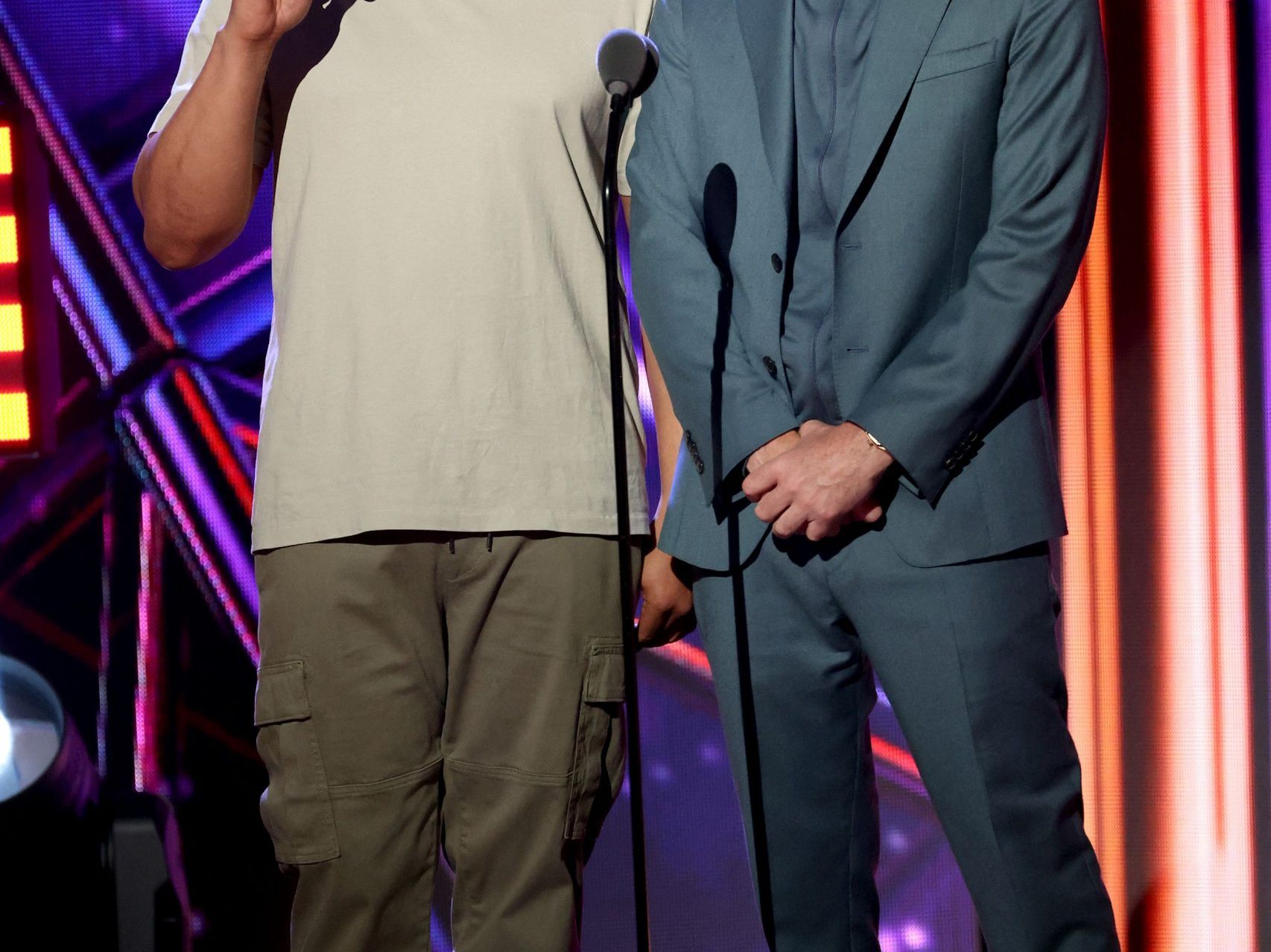 Zach Braff und Donald Faison kehren für die "Scrubs"-Neuauflage zurück. Zach Braff und Donald Faison kehren für die "Scrubs"-Neuauflage zurück.