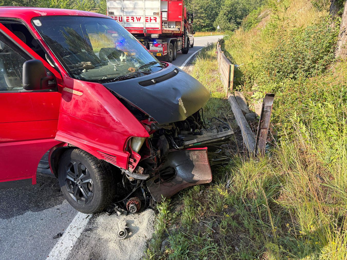 Erfolgreiche Personensuche nach einem Verkehrsunfall auf der LB11. Erfolgreiche Personensuche nach einem Verkehrsunfall auf der LB11.