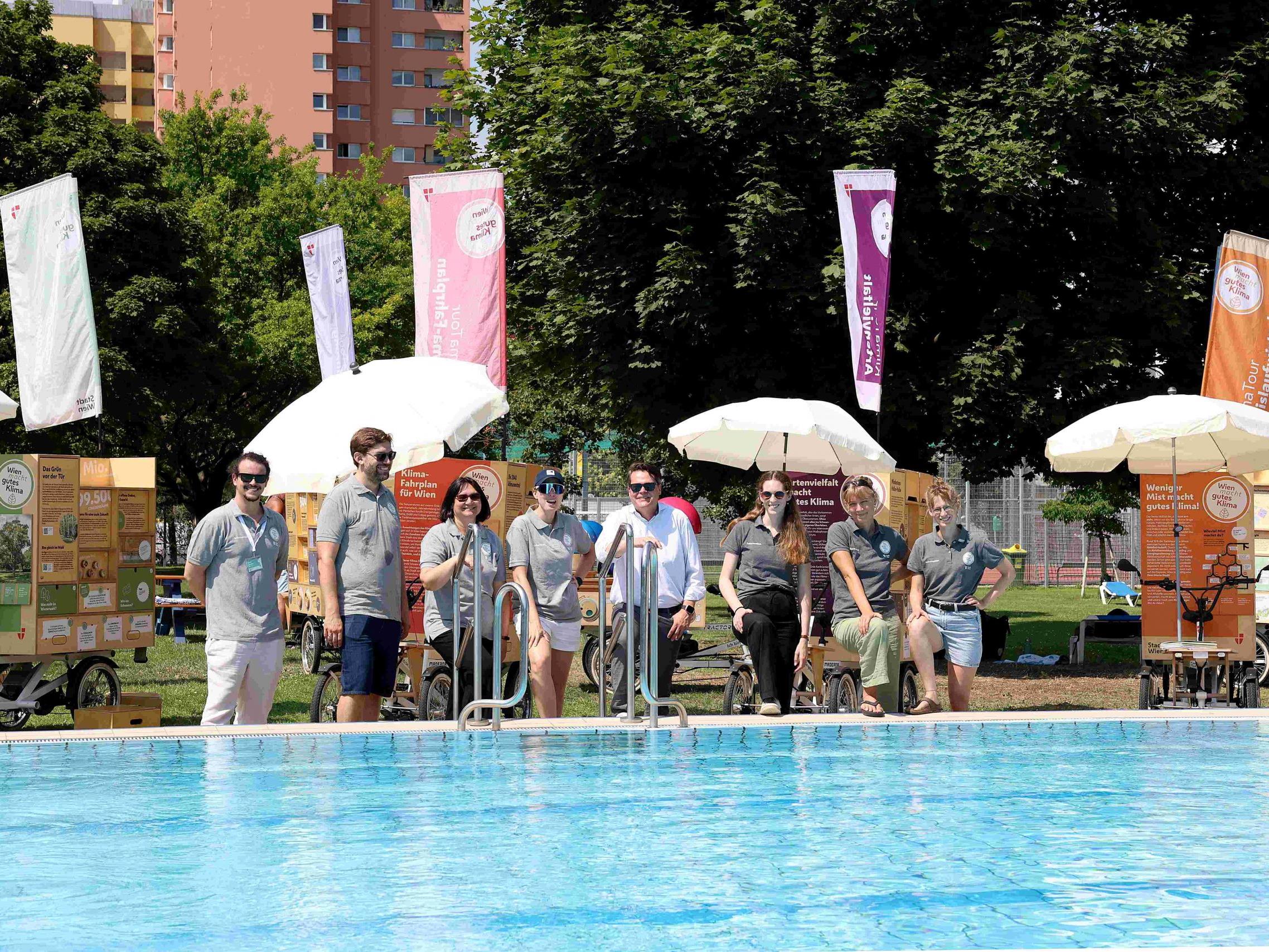 Die Nachfrage nach den kostenlosen Schwimmkursen ist enorm. Die Nachfrage nach den kostenlosen Schwimmkursen ist enorm.